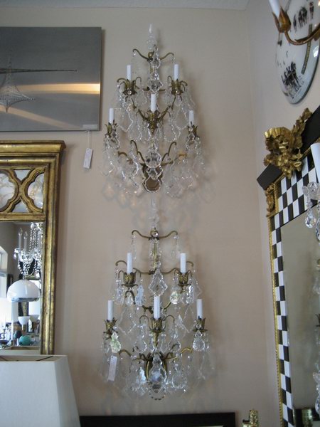 Shades Of The Past, Antiques, Chandeliers, Bronze Candelabras, Sconces, Fantoni, Murano, Frankart, Baccarat Crystal