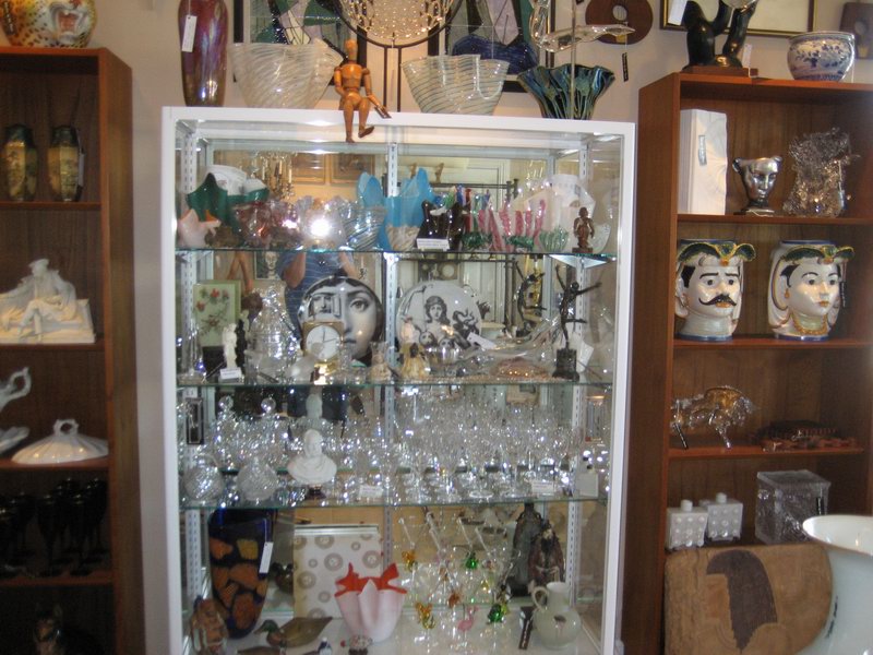 Shades Of The Past, Antiques, Chandeliers, Bronze Candelabras, Sconces, Fantoni, Murano, Frankart, Baccarat Crystal